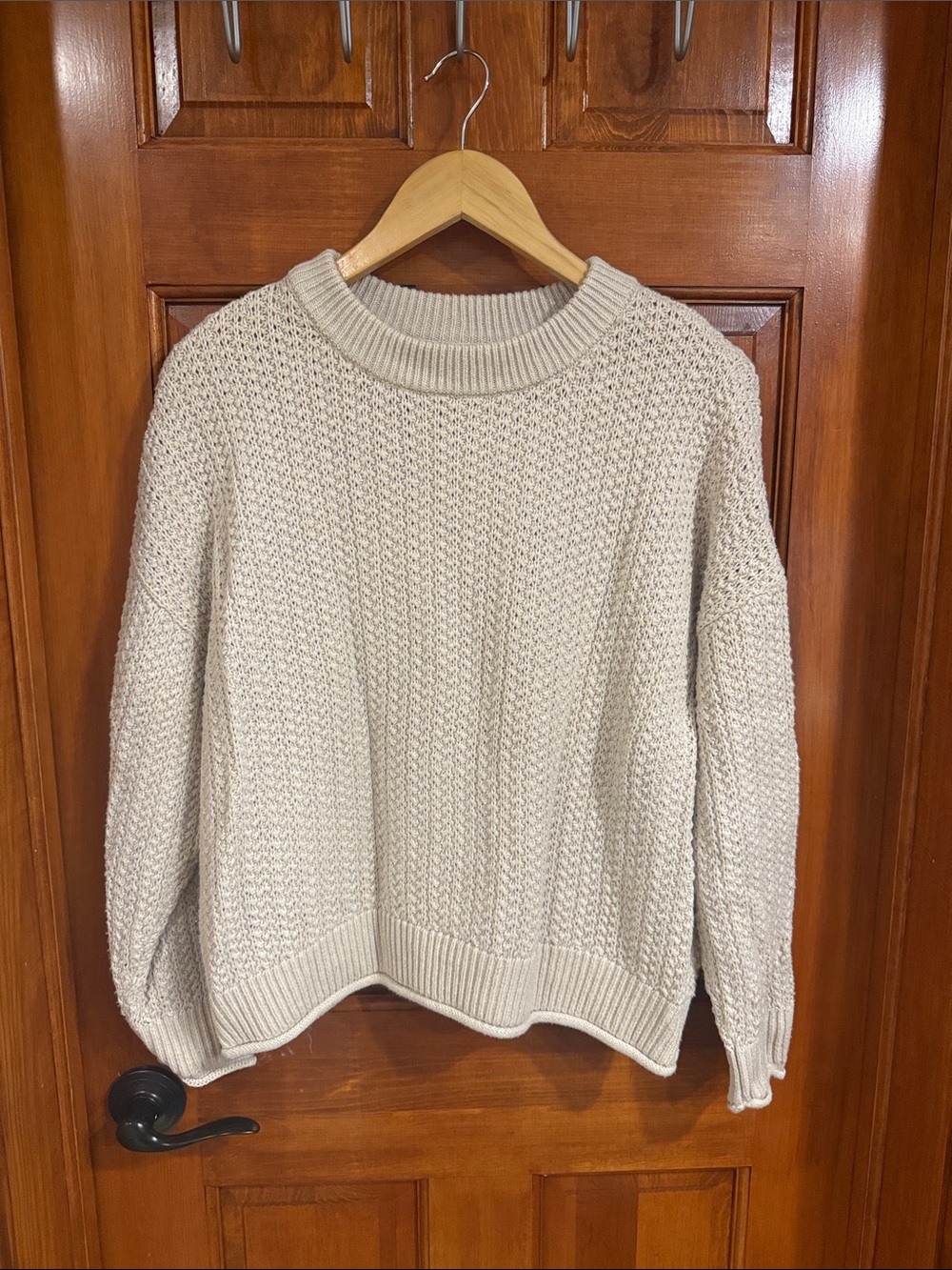 Universal Thread Cream Textured Crewneck Sweater